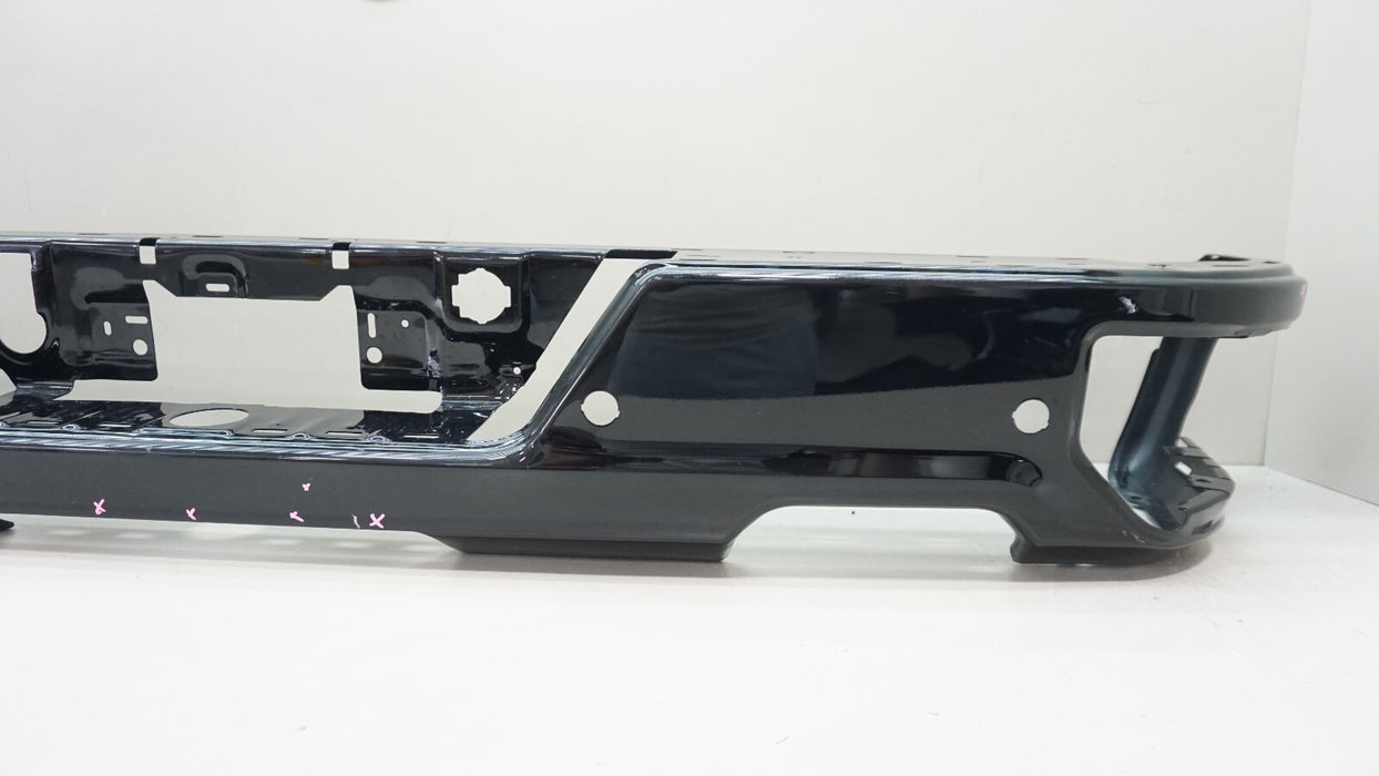 2019-2022 CHEVROLET SILVERADO GMC SIERRA 1500 REAR BUMPER METAL OEM 84429050