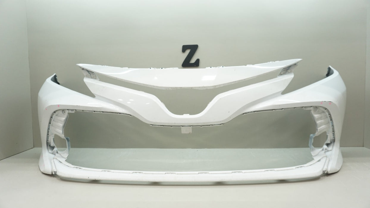 2018-2019 TOYOTA CAMRY FRONT BUMPER COVER PANEL OEM 52119-06D90