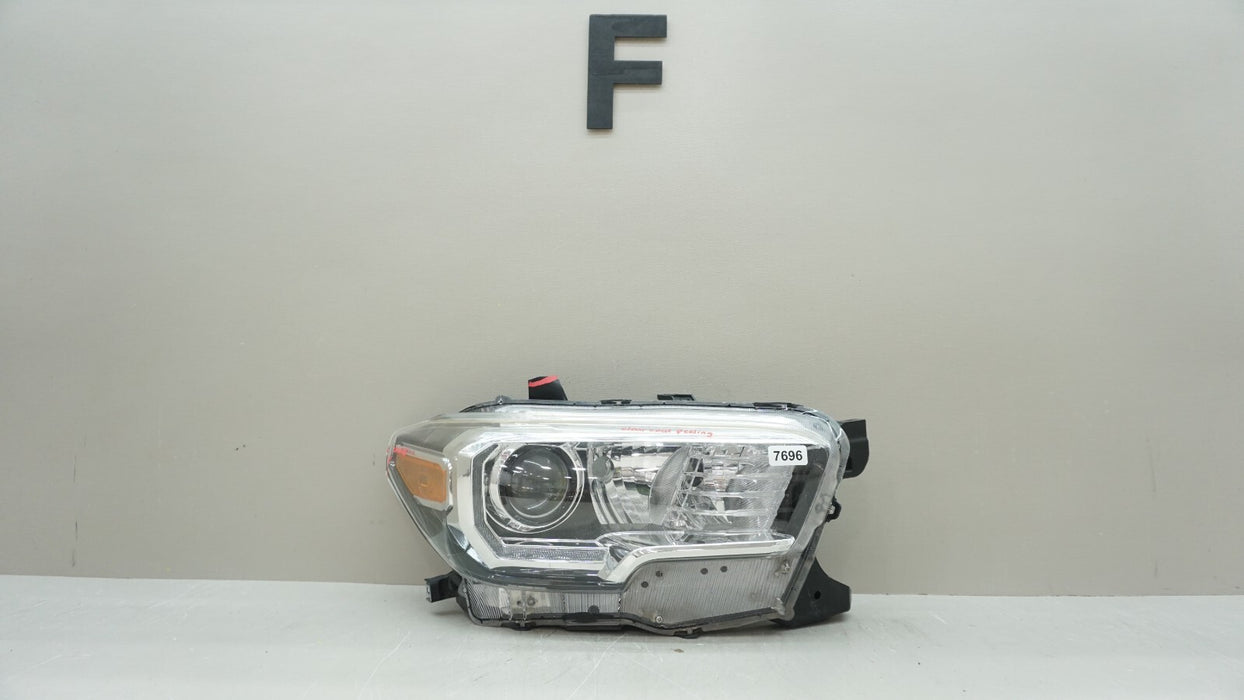 2020-2023 TOYOTA TACOMA FRONT RH RIGHT PASSENGER SIDE HALOGEN HEADLIGHT OEM