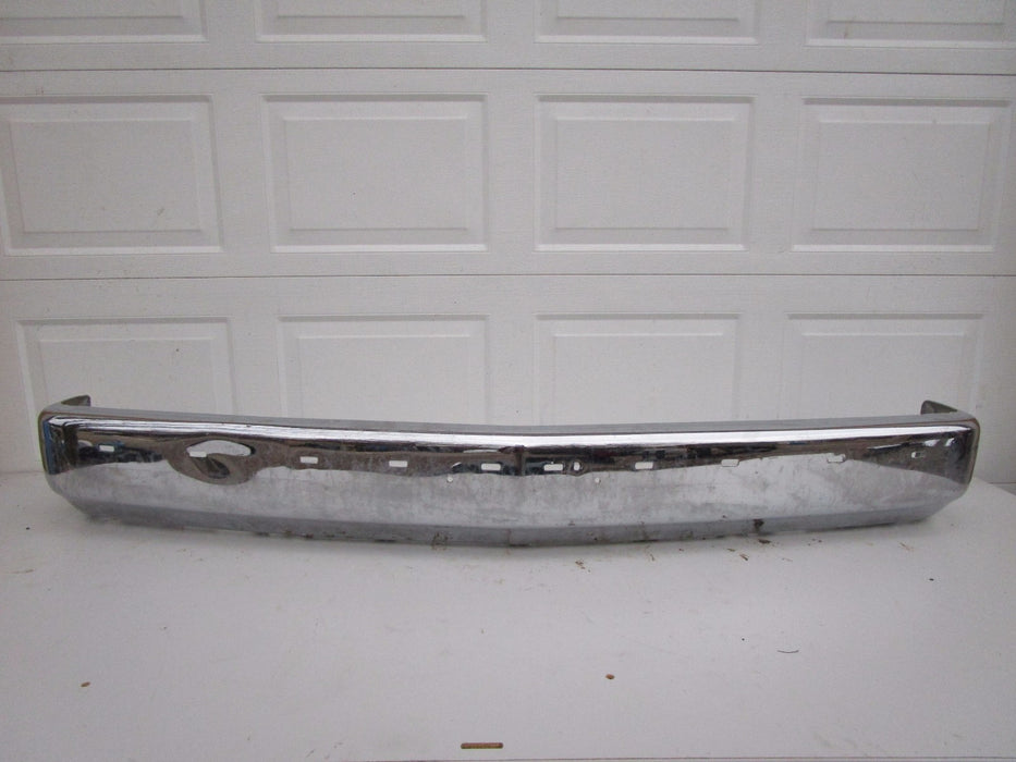 95 96 97 98 CHEVROLET TAHOE FRONT BUMPER COVER OEM