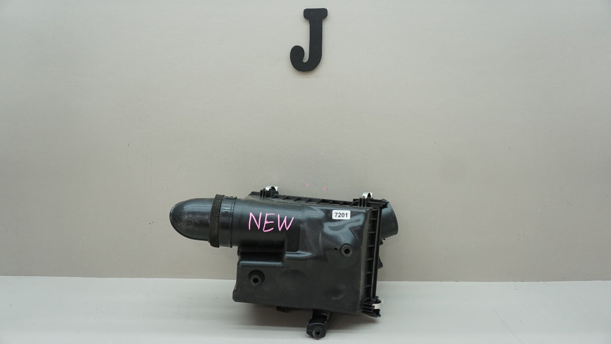 NEW!!! 2010-2023 TOYOTA 4RUNNER 4.0L AIR CLEANER INTAKE COVER OEM 1781231060