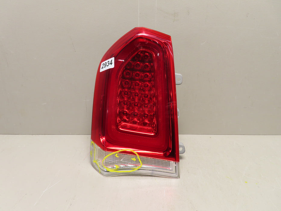 2015 2016 2017 2018 2019 CHRYSLER 300 LEFT DRIVER LH LED TAIL LIGHT LAMP OEM