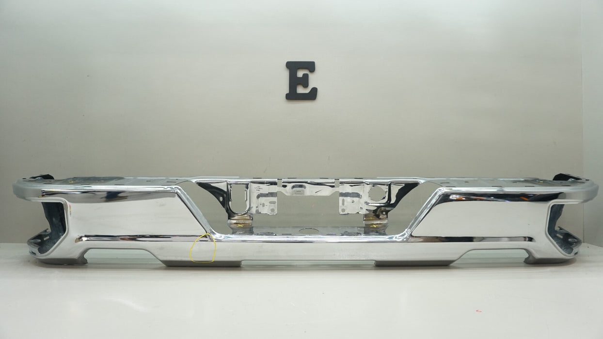 2019-2022 CHEVROLET SILVERADO GMC SIERRA 1500 REAR BUMPER METAL OEM