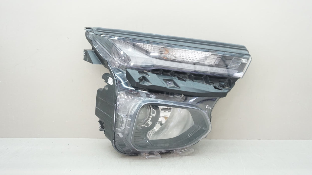 2021-2023 CHEVROLET TRAILBLAZER FRONT RIGHT PASSENGER SIDE HALOGEN HEADLIGHT OEM