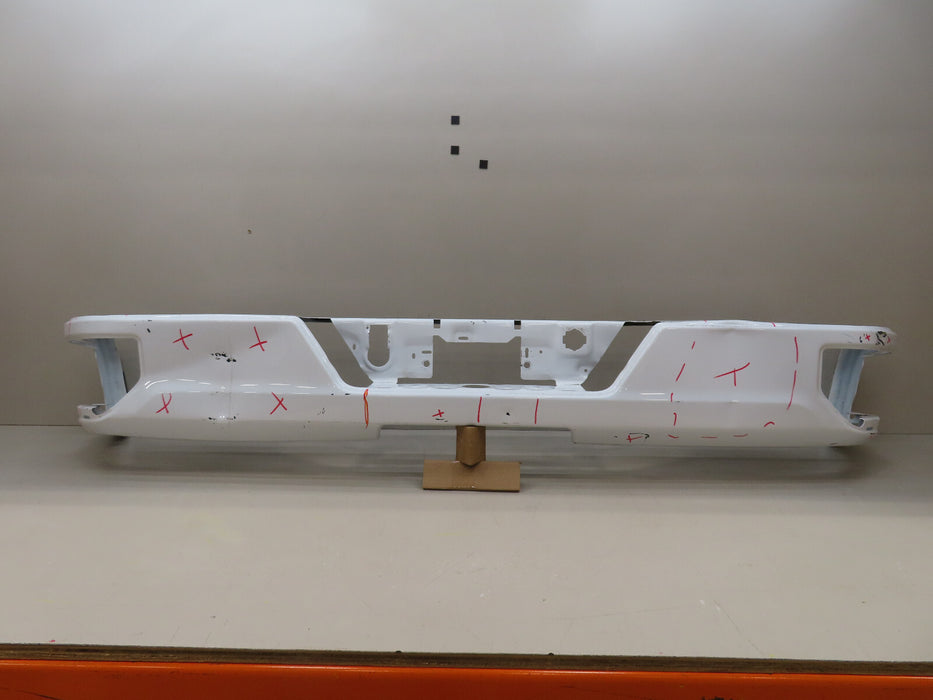 2019 2020 2021 2022 GMC/CHEVROLET SILVERADO-SIERRA 1500 REAR BUMPER METAL OEM