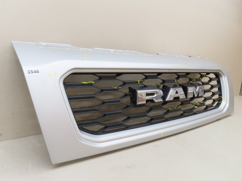 2019-2021 RAM PROMASTER 1500 2500 3500 FRONT BUMPER GRILLE GRILL OEM 6RD02BS2AA