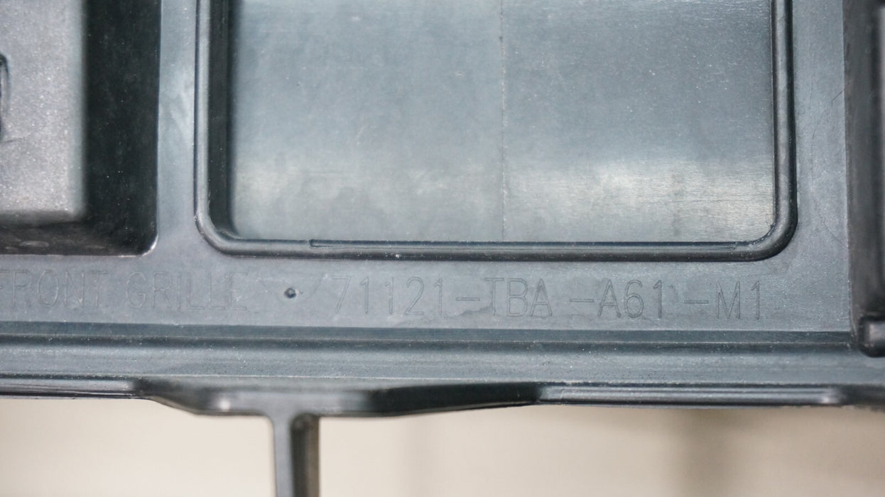 2019-2021 HONDA CIVIC FRONT BUMPER RADIATOR GRILLE OEM 71121-TBA-A61