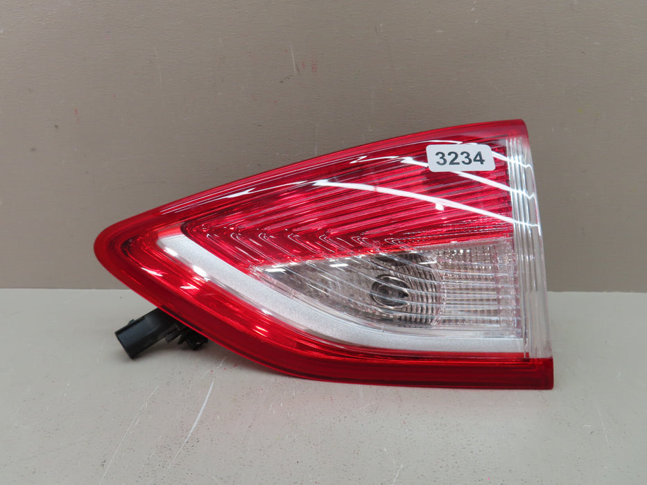 2013 2014 2015 2016 FORD ESCAPE REAR RIGHT PASSENGER INNER TAIL LIGHT OEM