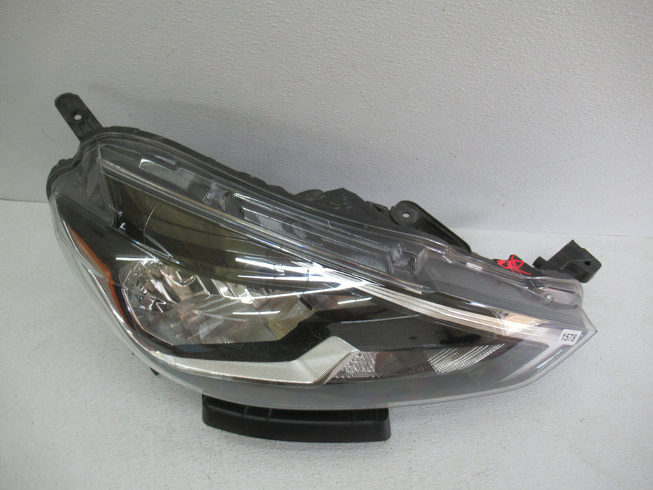 2016 2017 2018 2019 NISSAN SENTRA RIGHT HALOGEN HEADLIGHT LAMP OEM