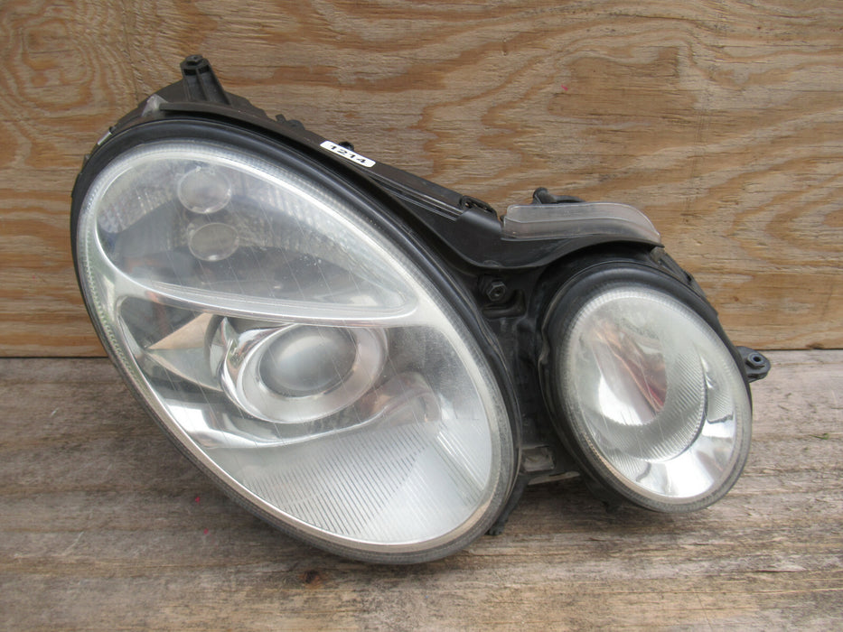 2003 2004 2005 2006 MERCEDES E320 E350 E500 RIGHT HEADLIGHT HALOGEN OEM
