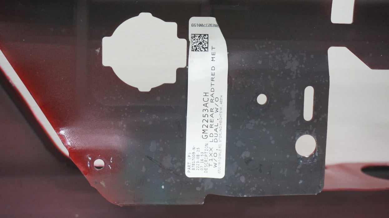 2019-2022 CHEVROLET SILVERADO GMC SIERRA 1500 REAR BUMPER METAL OEM 84429050