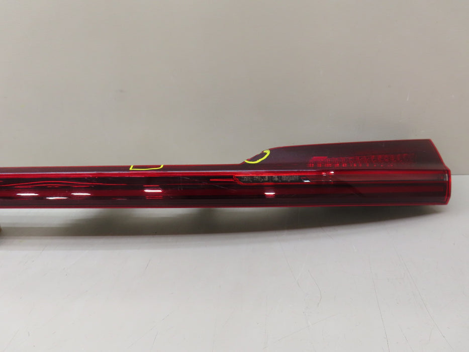 2019-2021 AUDI E-TRON REAR CENTER TRUNK TAIL LIGHT OEM