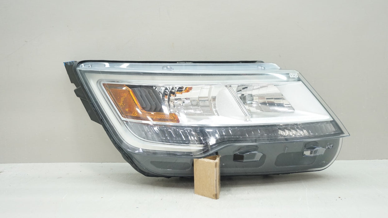 2016-2019 FORD EXPLORER FRONT RIGHT PASSENGER SIDE HALOGEN HEADLIGHT OEM