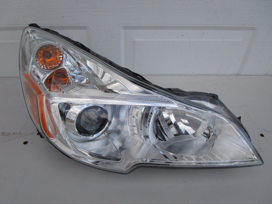 10 11 12 SUBARU OUTBACK FRONT RIGHT HEADLIGHT OEM