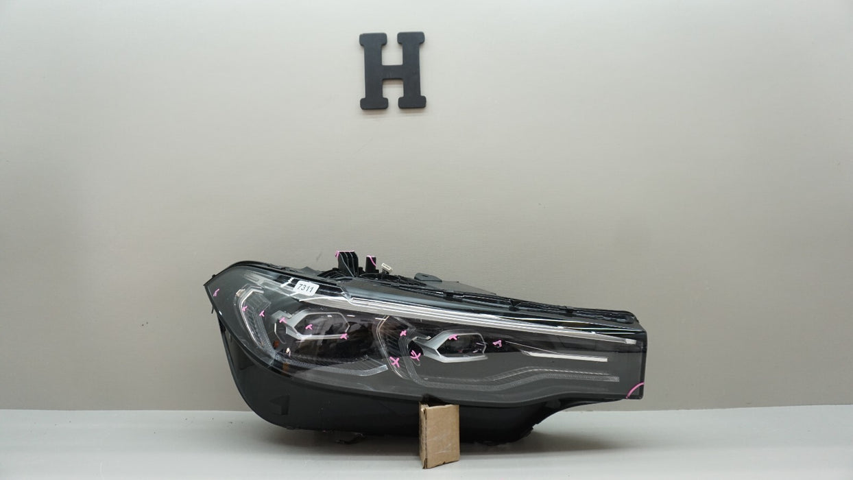 2019-2022 BMW X7 G07 FRONT RIGHT PASSENGER SIDE HEADLIGHT LED OEM 20 21