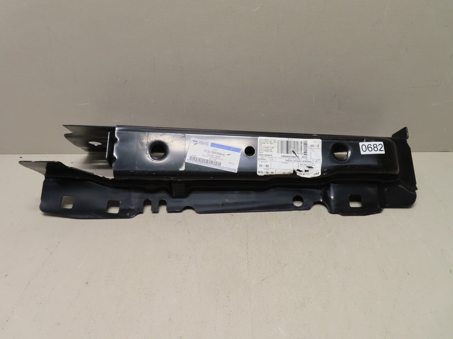 2008-2016 FORD F250 REAR RIGHT RH TAILGATE PILLAR OEM P#9C3Z-9941038-A