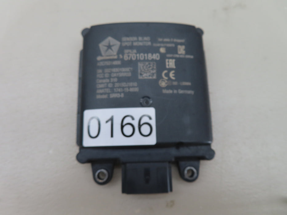 MASERATI LEVANTE REAR SIDE BLIND SPOT ALERT 670101840 OEM