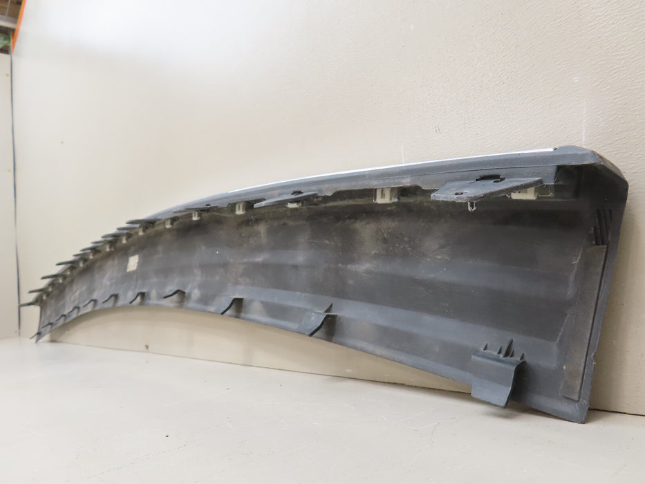 2015-2020 GMC/ CHEVROLET/ CADILLAC REAR BUMPER STEP PAD COVER OEM