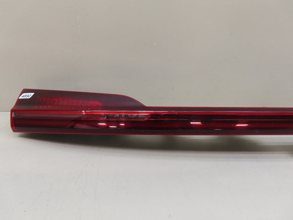 2019-2021 AUDI E-TRON REAR CENTER TRUNK TAIL LIGHT OEM