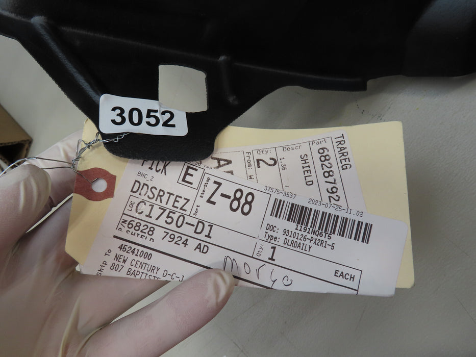 2019-2021 JEEP CHEROKEE REAR RIGHT PASSENGER INNER SPLASH GUARD OEM 68287924AD