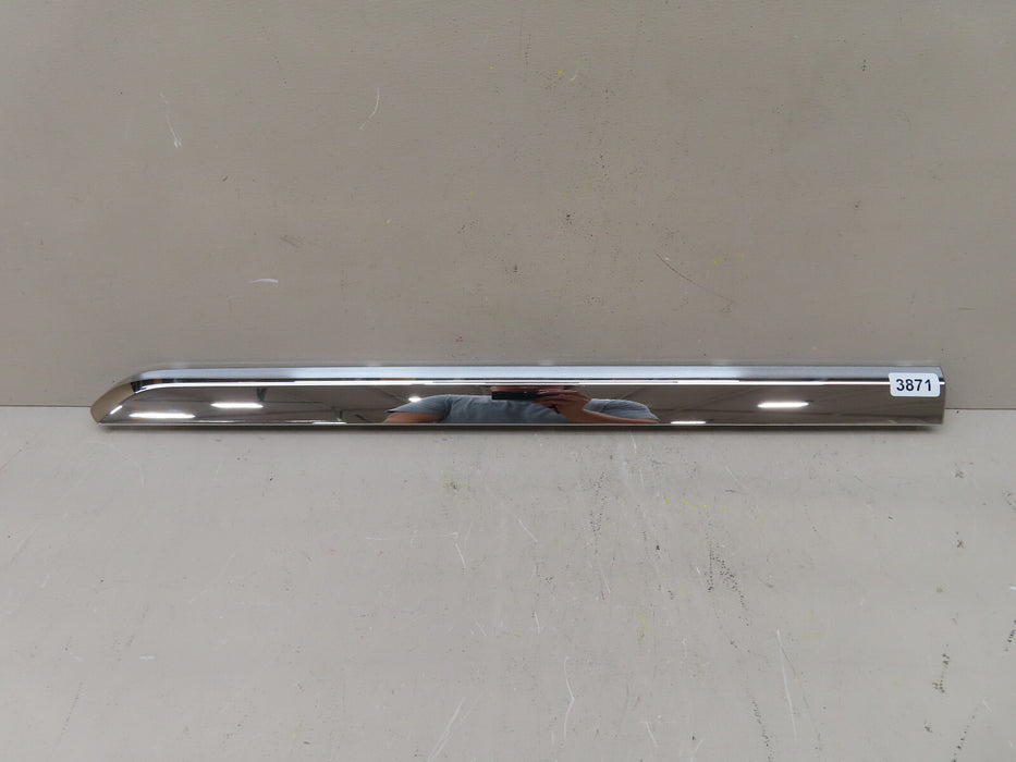 2016-2020 VOLVO XC90 REAR RIGHT PASSENGER LOWER DOOR MOLDING OEM