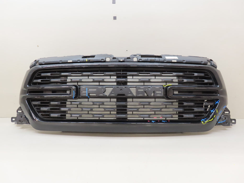 2019-2023 DODGE RAM 1500 FRONT UPPER RADIATOR GRILLE GRILL OEM 68366528A
