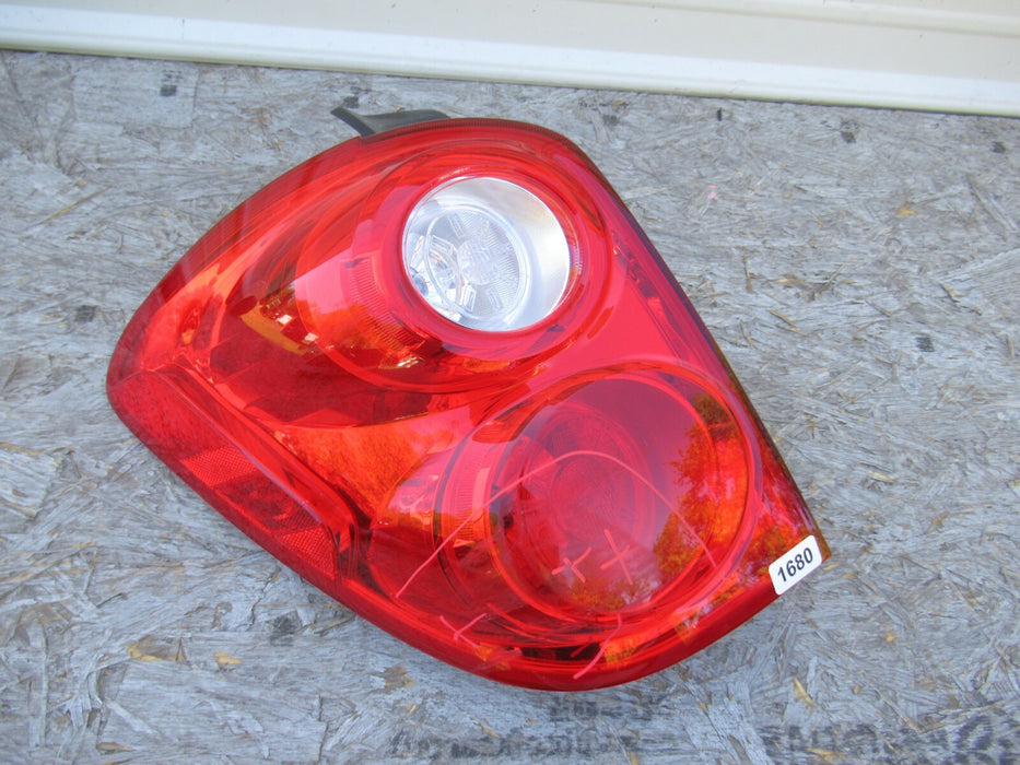2010-2013 CHEVROLET EQUINOX REAR LEFT DRIVER SIDE TAIL LIGHT HALOGEN LAMP OEM