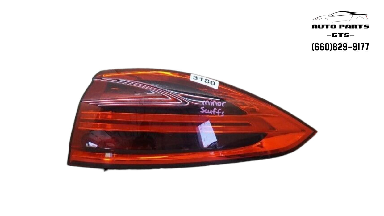 2015-2017 PORSCHE CAYENNE REAR RIGHT PASSENGER SIDE TAIL LIGHT LED LAMP OEM