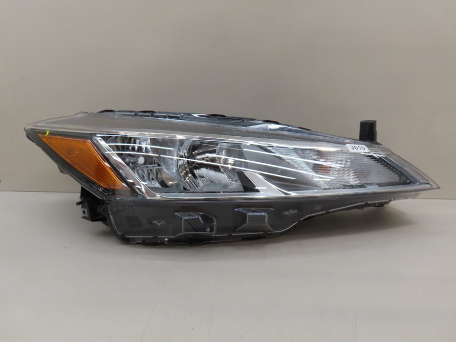 2021-2023 NISSAN KICKS FRONT RIGHT PASSENGER HALOGEN HEADLIGHT OEM 26010-5R00A