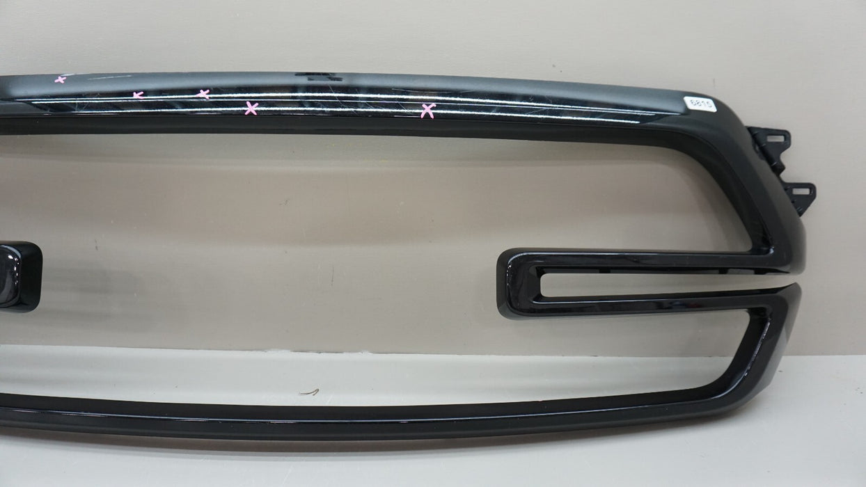 2019-2022 DODGE RAM 1500 FRONT MAIN GRILLE FRAME 6LF87TRMAF OEM 19 20 21 22