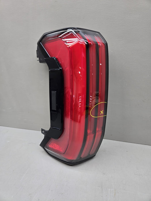 2022 2023 TOYOTA TUNDRA REAR LEFT LH TAIL LIGHT LAMP LED OEM W/GATE BUTTON