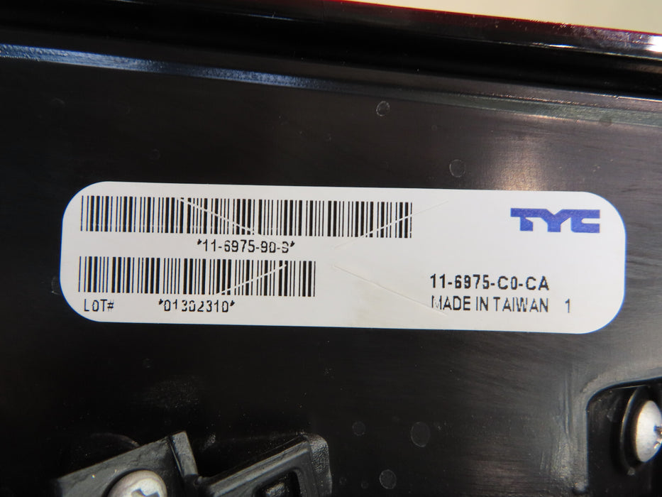 2019-2022 HONDA CR-V REAR LEFT DRIVER TAIL LIGHT OUTER LED OEM CAPA