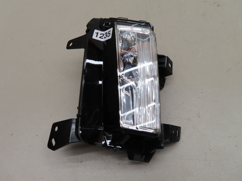 2017 - 2020 CADILLAC XT5 FRONT RIGHT PASSENGER SIDE FOG LIGHT DRL LED LAMP OEM