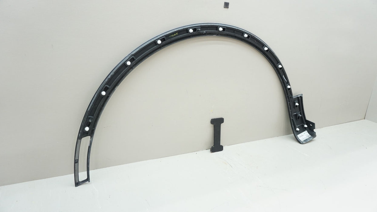 2015-2019 BENTLEY BENTAYGA FRONT RIGHT WHEEL ARCH MOLDING OEM 36A853614