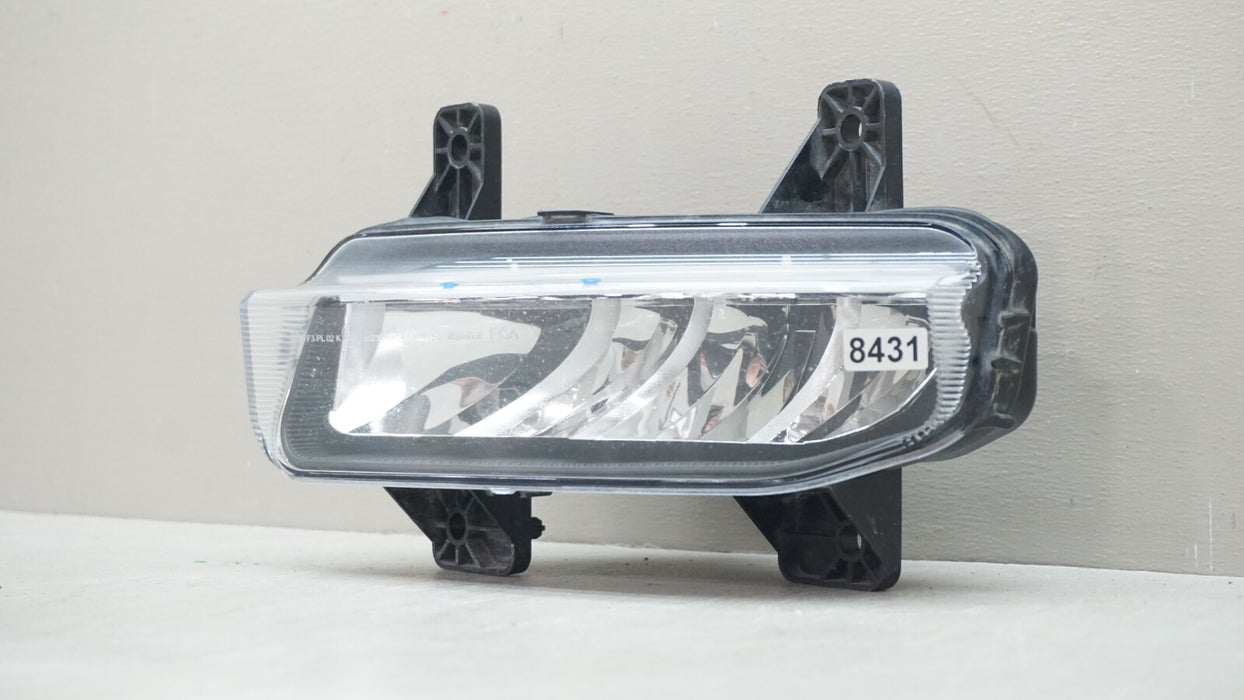 2019-2022 DODGE RAM 1500 FRONT LEFT DRIVER SIDE FOG LIGHT OEM 68477195AA