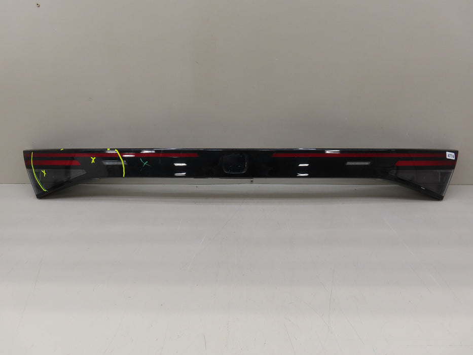 2023 2024 HONDA ACCORD REAR CENTER TRUNK TAIL LIGHT LED OEM