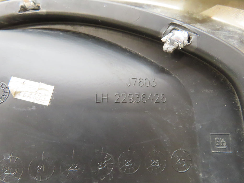 2015-2020 GMC/CADILLAC YUKON-ESCALADE FRONT LEFT DRIVER FOG LIGHT BEZEL OEM