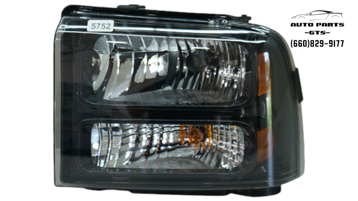 2005-2007 FORD F-250 HARLEY DAVIDSON FRONT LEFT DRIVER SIDE HEADLIGHT 206700B01A