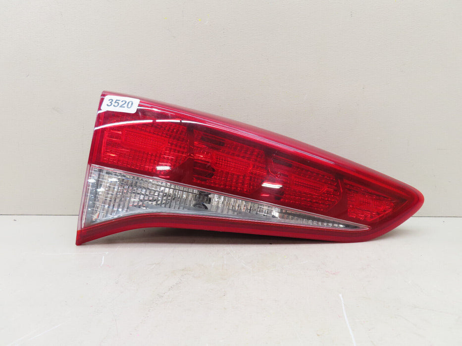 2016 2017 2018 HYUNDAI TUCSON REAR LEFT DRIVER TAIL LIGHT INNER OEM 92403-D3