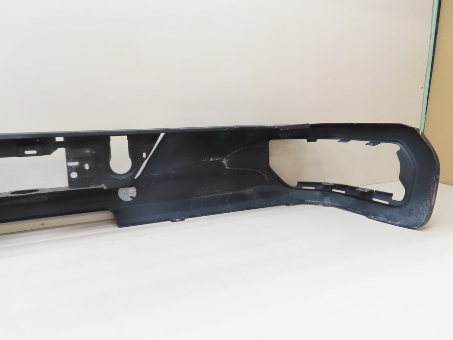 2019-2022 CHEVROLET/GMC SILVERADO/SIERRA 1500 REAR METAL BUMPER OEM