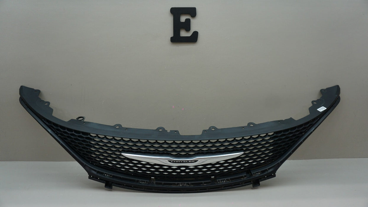 2017-2020 CHRYSLER PACIFICA FRONT UPPER MAIN GRILLE 68243485AC OEM 17 18 19 20