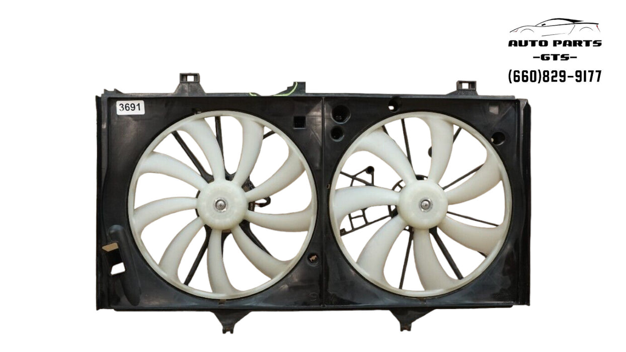 2012-2017 TOYOTA CAMRY SEDAN ENGINE RADIATOR COOLING FAN MOTOR SHROUD BLADE OEM