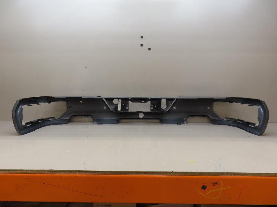 2019-2022 CHEVROLET/GMC SIERRA-SILVERADO 1500 REAR  BUMPER METAL OEM