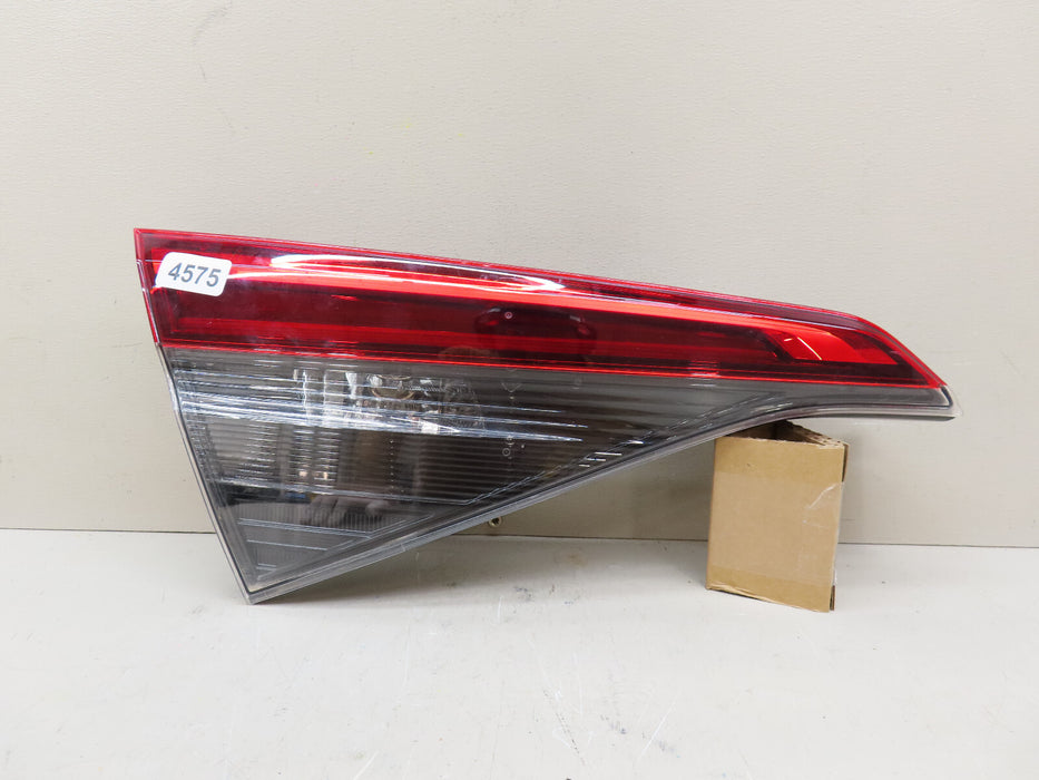 2022-2024 HONDA CIVIC REAR LEFT DRIVER SIDE INNER TAIL LIGHT OEM