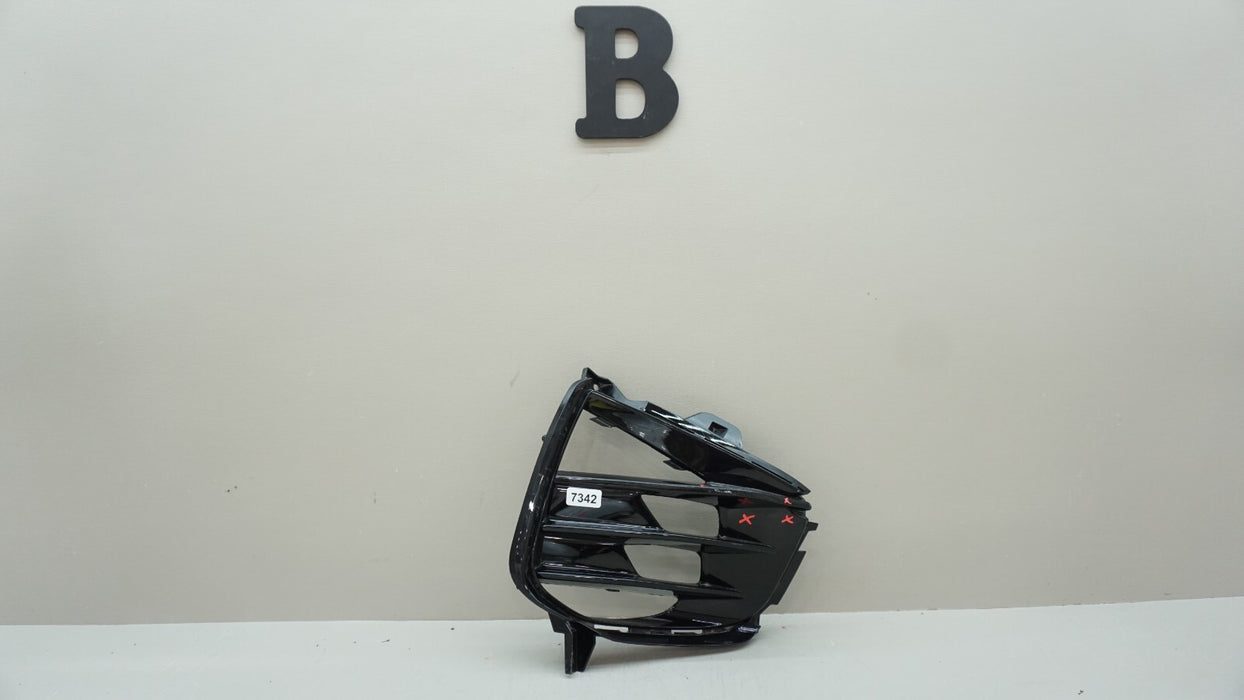 2021-2023 KIA K5 GT FRONT RIGHT PASSENGER SIDE FOG LIGHT TRIM OEM 2022