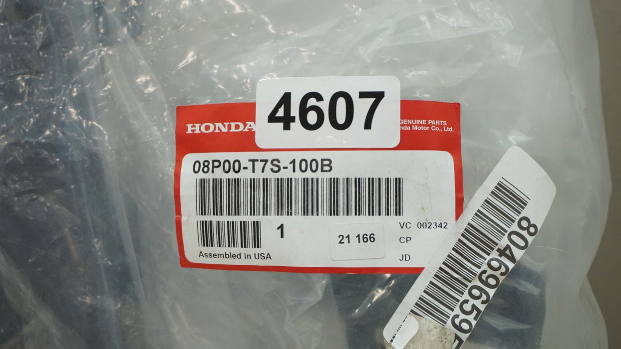 2019-2022 HONDA HRV FRONT MUD SPLASH GUARD SET NEW 08P00-T7S-100B OEM