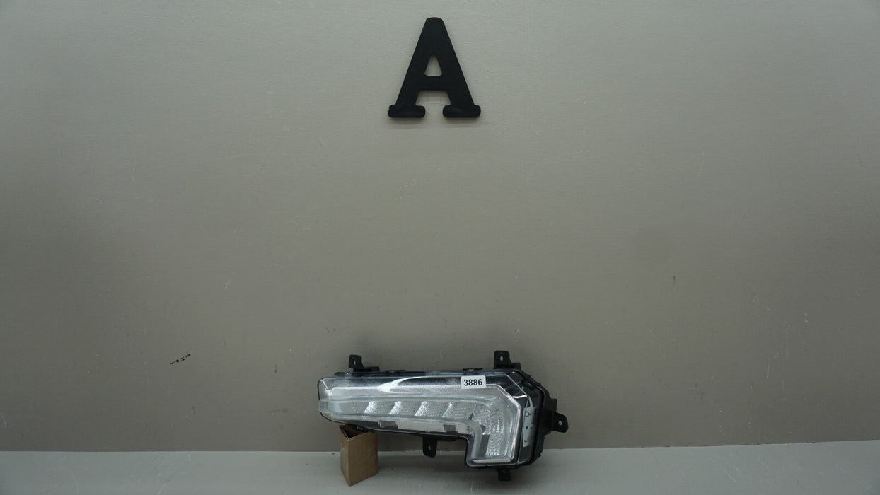 2016-2018 CHEVROLET MALIBU FRONT LH LEFT DRIVER SIDE FOG LIGHT LAMP OEM