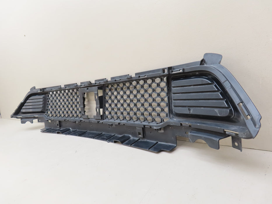 2019-2022 JEEP CHEROKEE FRONT BUMPER CENTER LOWER GRILLE GRILL OEM 68288045AB