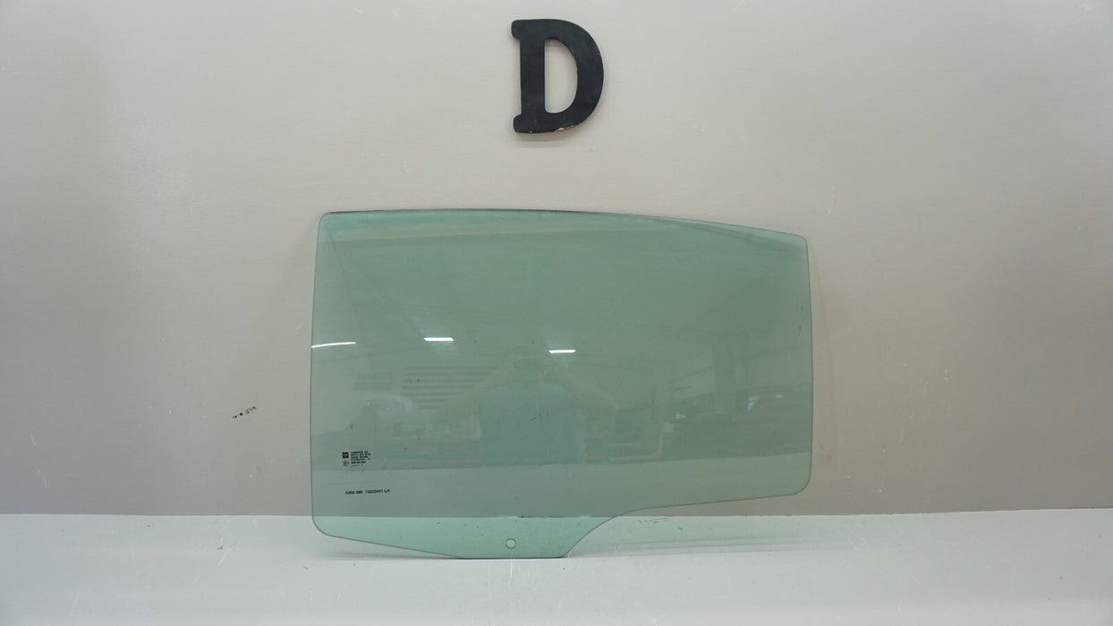 2007-2009 SATURN AURA REAR LH LEFT DRIVER SIDE DOOR WINDOW GLASS OEM