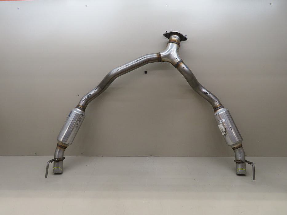 2021-2024 CADILLAC ESCALADE REAR EXHAUST MUFFLER OEM 84964234